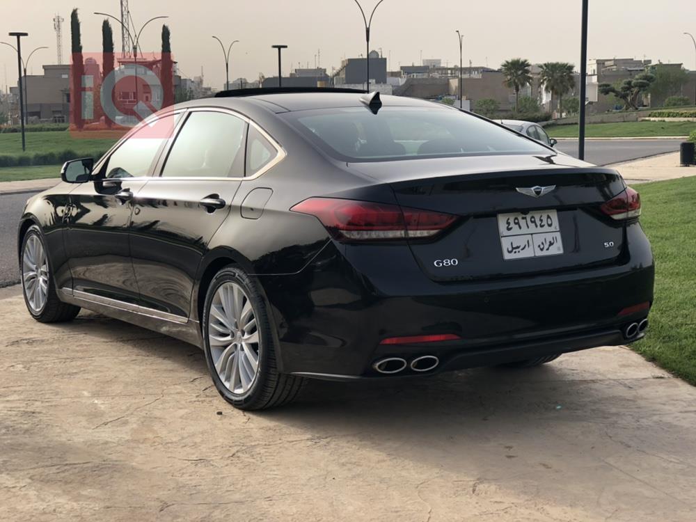 هیوندای جێنسس